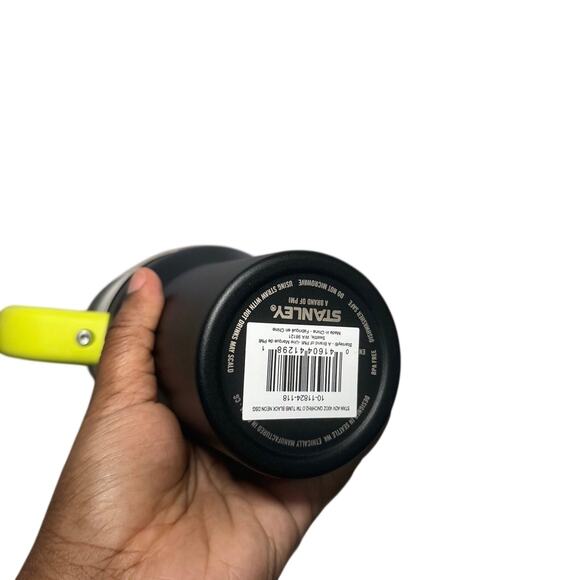 Stanley Black Neon & White Neon 40oz H2.O Quencher Tumbler Set BNWT - Picture 8 of 8